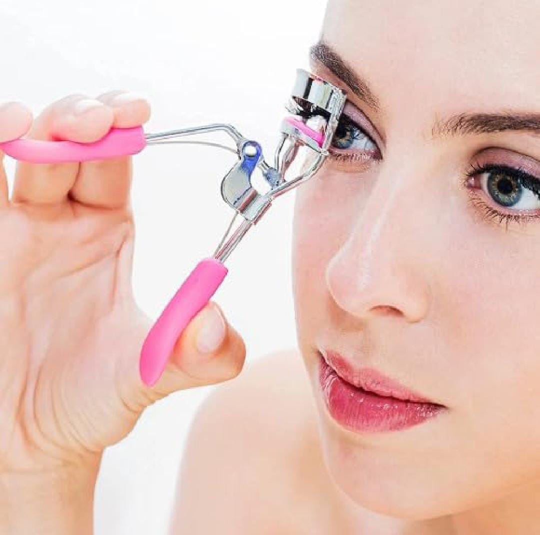 Premium Eyelash Curler – Effortless Curl, Lasting Lift