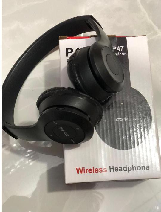 P47 Foldable Bluetooth Headphones