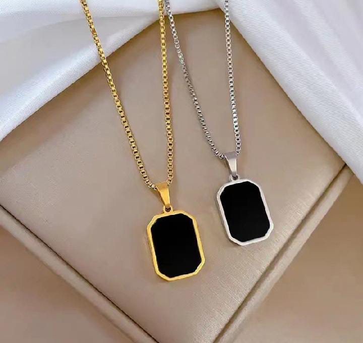Men's & Girls Black Stone Pendant Necklace – Gold Chain